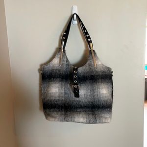 Black Rivet black/gray plaid purse